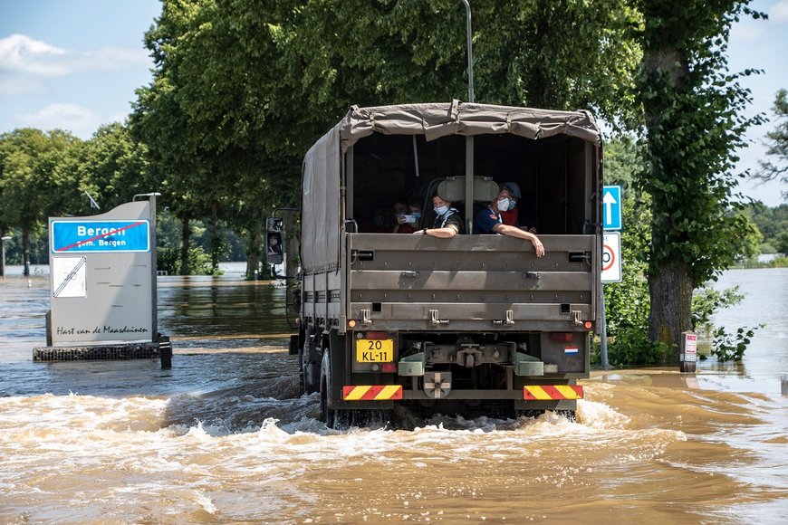 Pailton: Military vehicle design and the threat of climate change